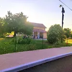 Maison De * Bias