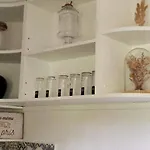 Maison De Nyaraló *