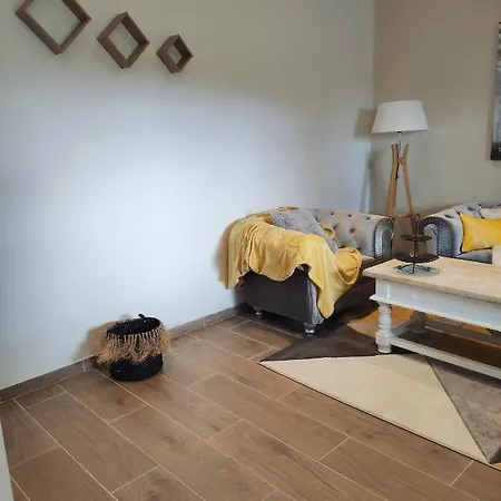 Hébergement de vacances Maison De *