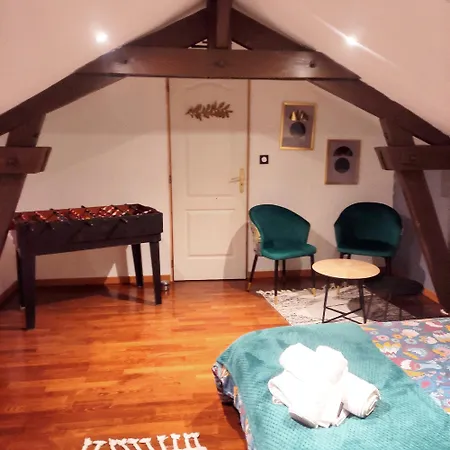 Maison De *