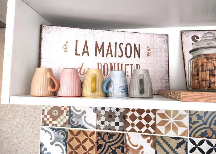 Maison De